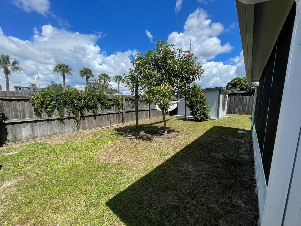 Cozy 3 Bedroom Home Close To Everything In Tampa! Bagian luar foto