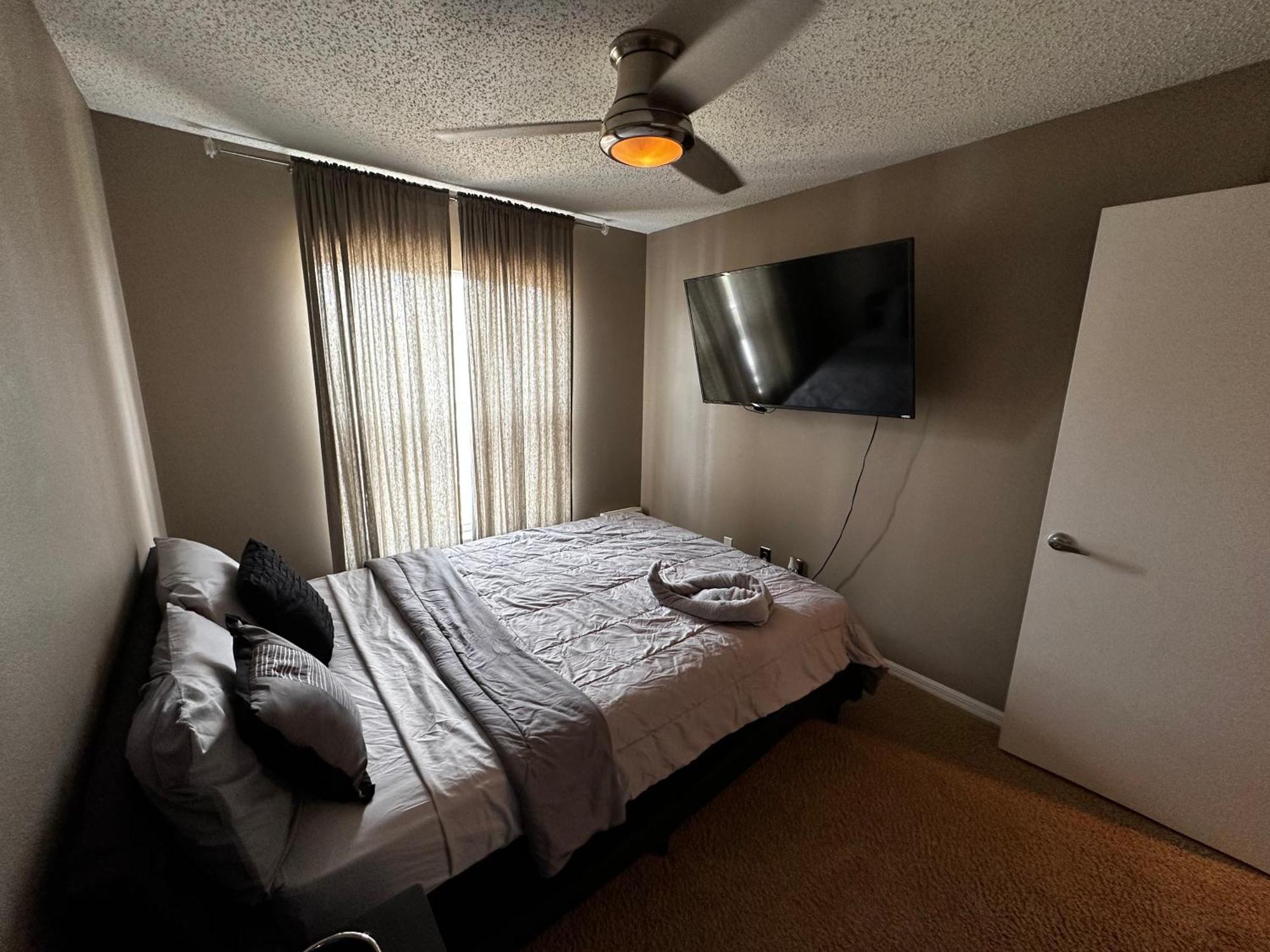Cozy 3 Bedroom Home Close To Everything In Tampa! Bagian luar foto