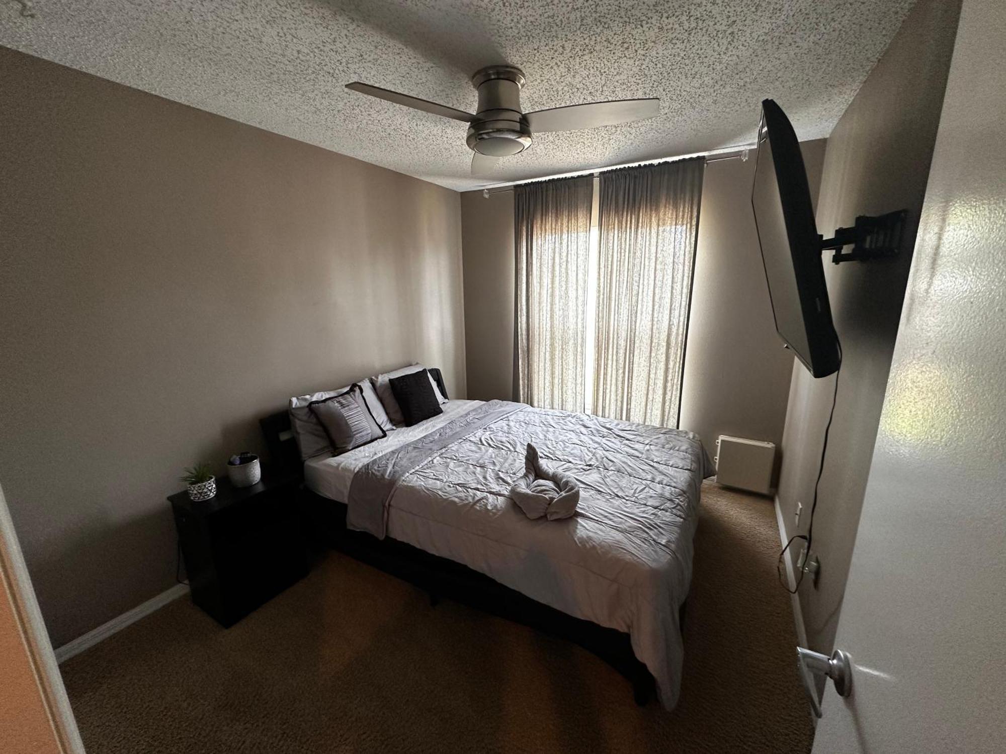 Cozy 3 Bedroom Home Close To Everything In Tampa! Bagian luar foto