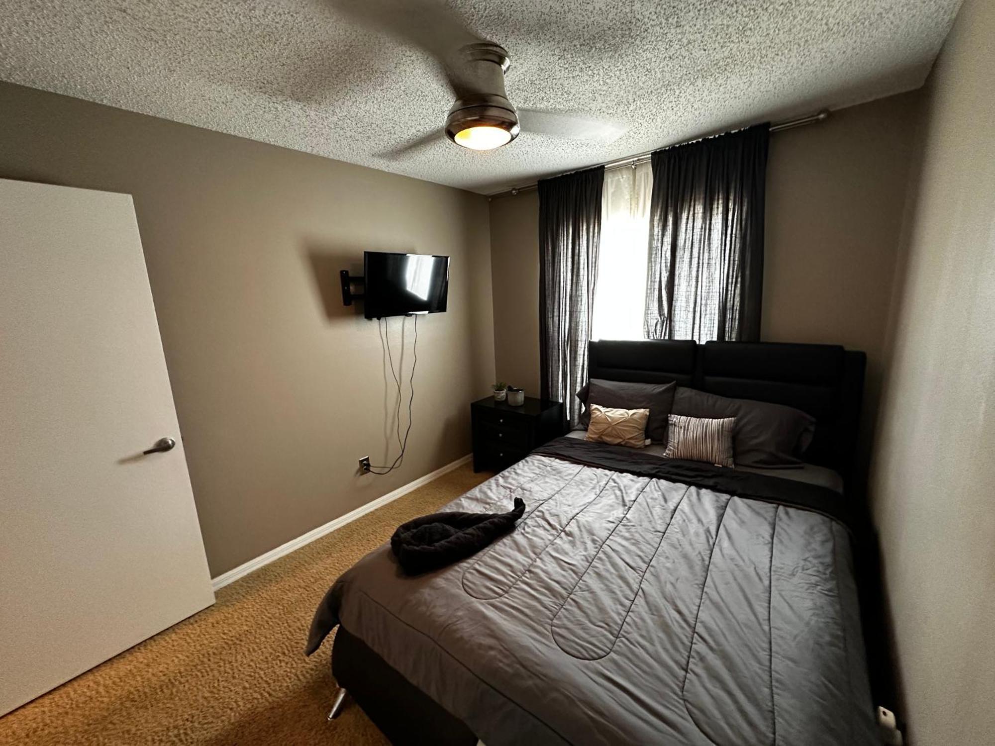 Cozy 3 Bedroom Home Close To Everything In Tampa! Bagian luar foto